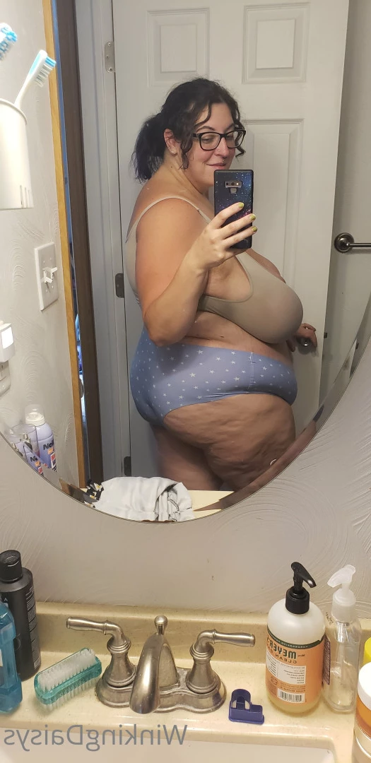 Busty Mara [ winkingdaisys ] Onlyfans leaked photo 6623734 on Hotleaks.tv