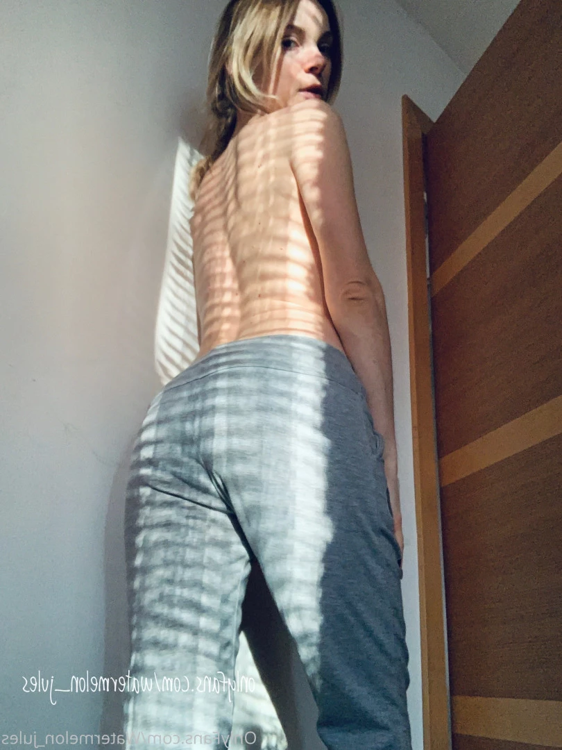 𝐉𝐔𝐋𝐄𝐒 👅 % for expired VIP fans🍓 [ wm_jules_ ] Onlyfans leaked photo 6380659 on Hotleaks.tv