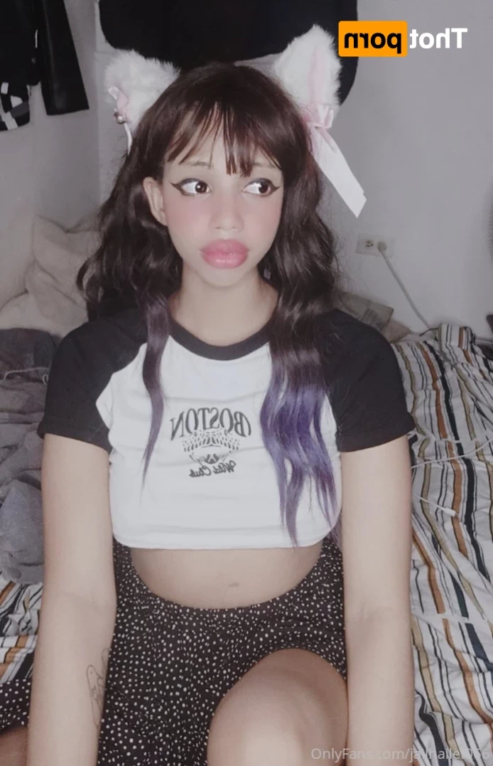 ✨Your college gf✨ [ yourwaifoo ] Onlyfans leaked photo 16512004 on Hotleaks.tv