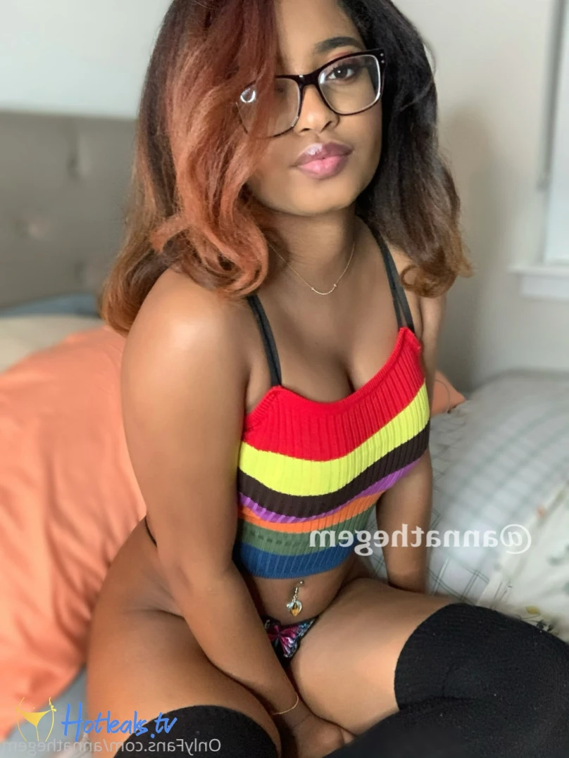 Nasty College Student 👩🏾‍🦱 Anna 💎 [ annathegem ] Onlyfans leaked photo 15202858 on Hotleaks.tv