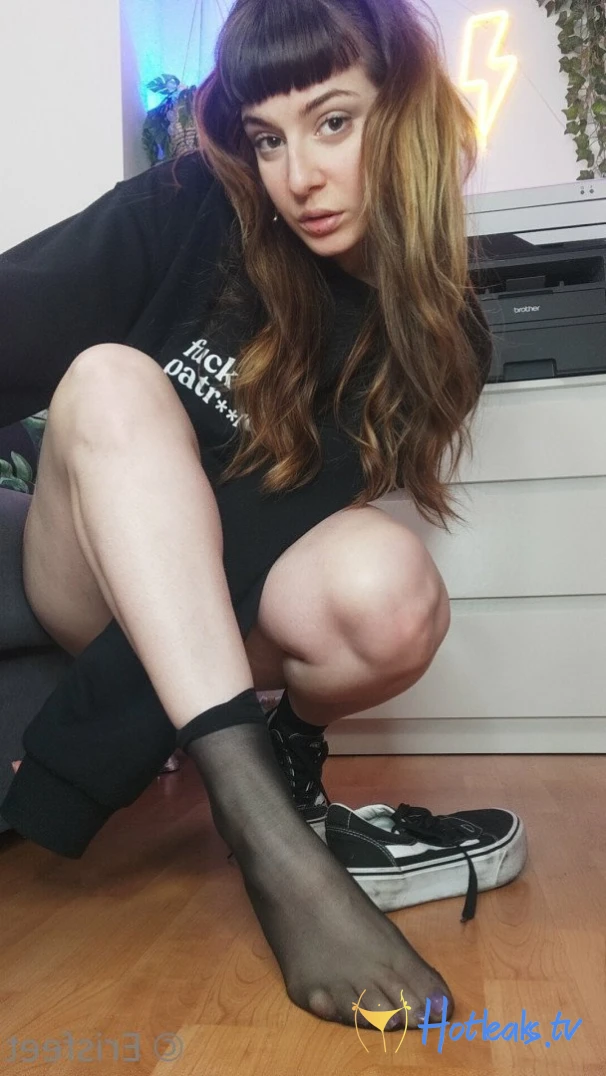 ♡ Erisfeet 𝗙𝗥𝗘𝗘 🔝5% ♡ [ erisfeet_freemium ] Onlyfans leaked photo 4111462 on Hotleaks.tv