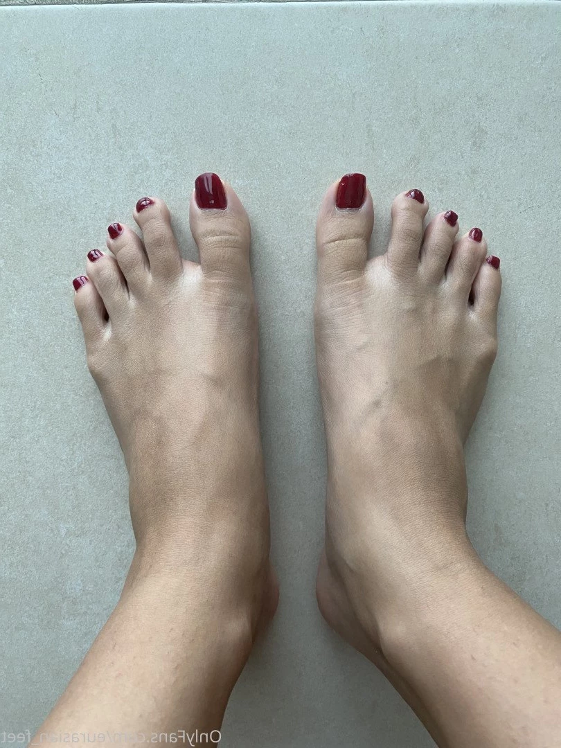 Eurasian Feet [ eurasian_feet ] Onlyfans leaked photo 4481868 on Hotleaks.tv