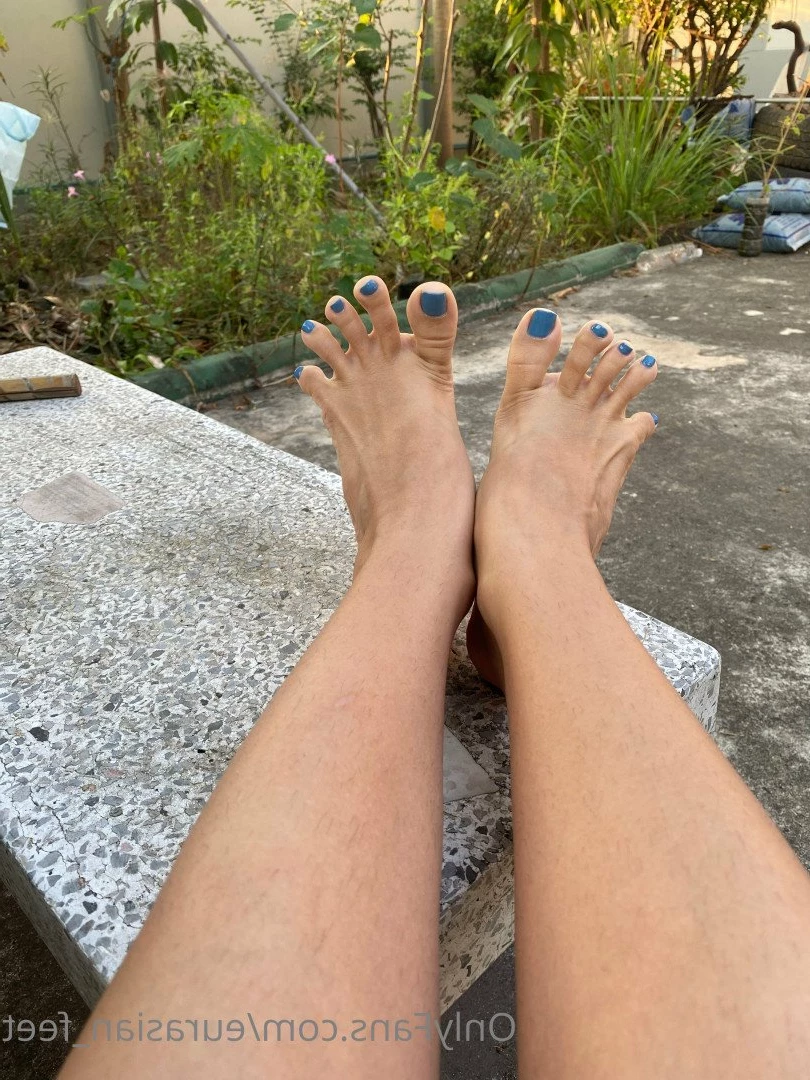 Eurasian Feet [ eurasian_feet ] Onlyfans leaked photo 4484655 on Hotleaks.tv