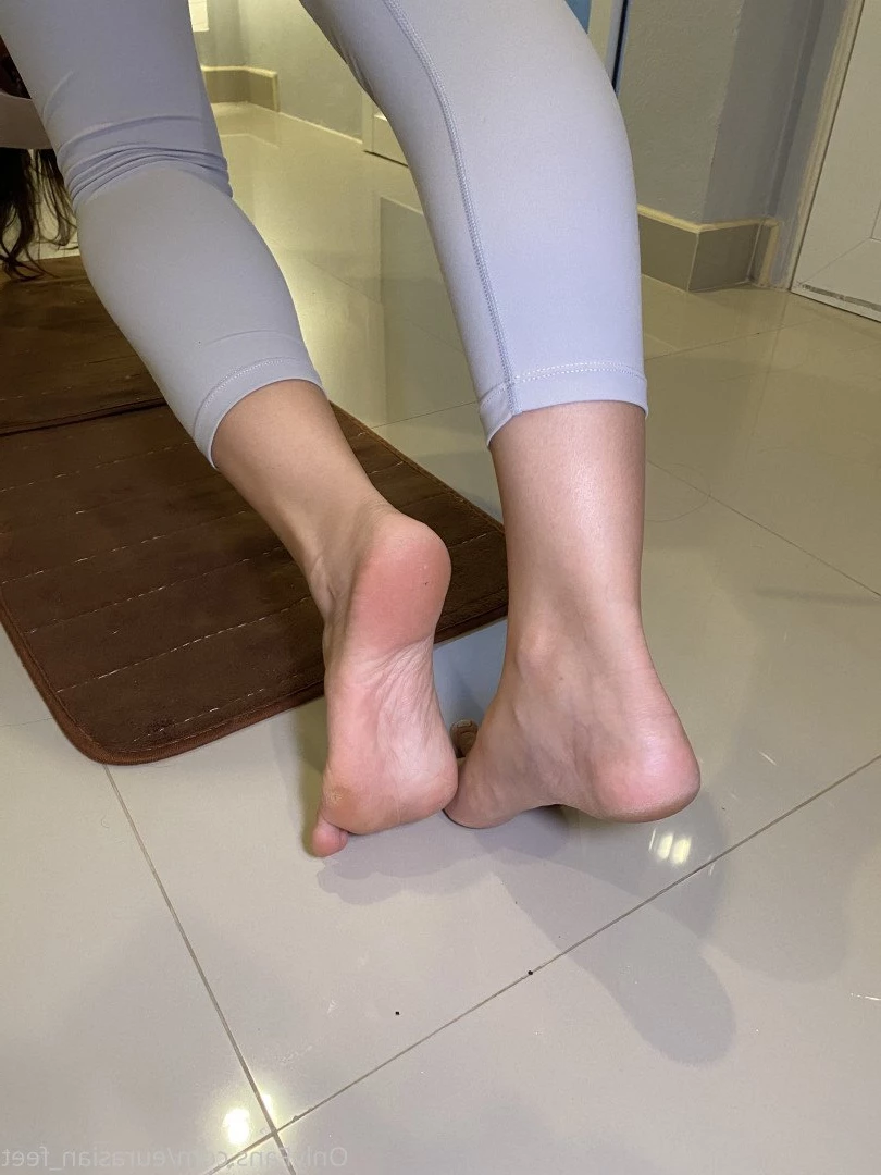 Eurasian Feet [ eurasian_feet ] Onlyfans leaked photo 4484920 on Hotleaks.tv