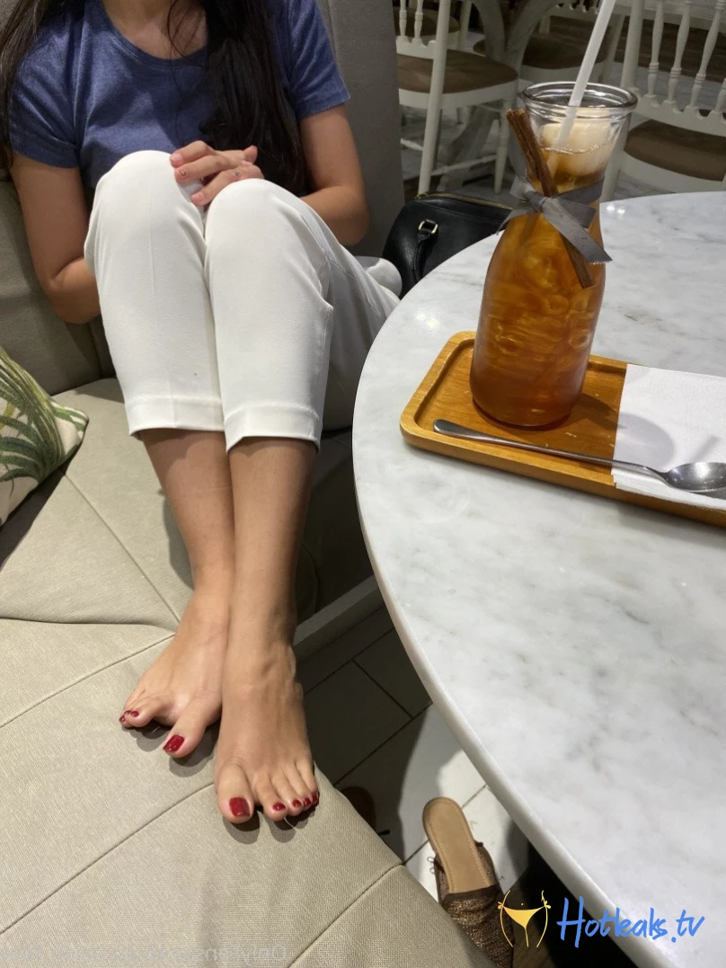 Eurasian Feet [ eurasian_feet ] Onlyfans leaked photo 4486685 on Hotleaks.tv