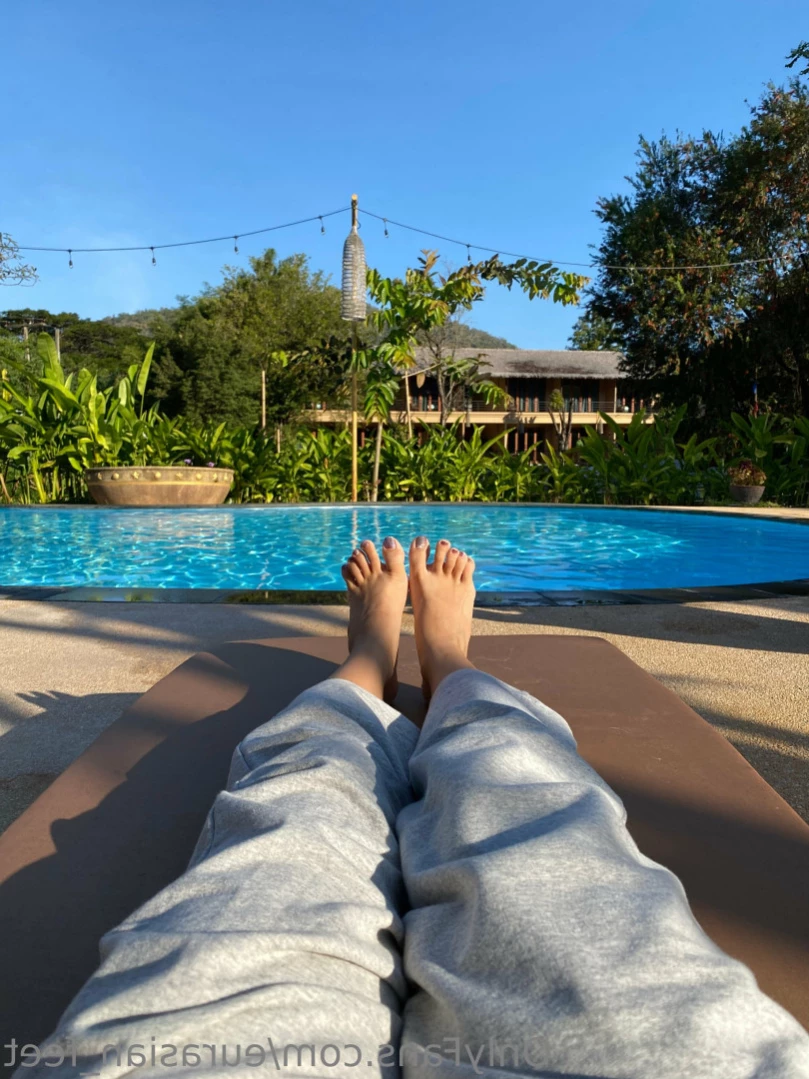 Eurasian Feet [ eurasian_feet ] Onlyfans leaked photo 11979215 on Hotleaks.tv
