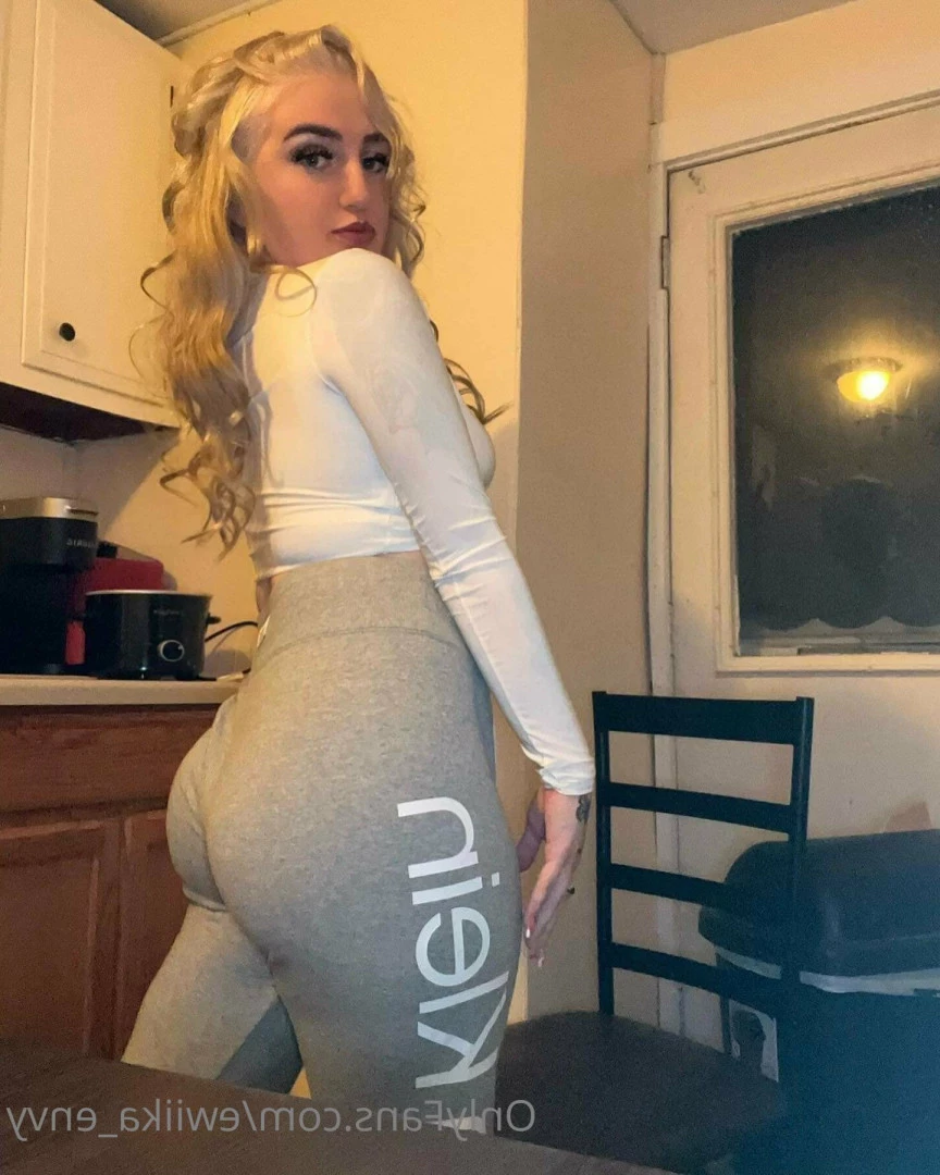 ewiika_envy Onlyfans leaked photo 6285811 on Hotleaks.tv