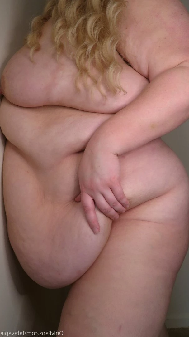 Ava Pie [ fatavapie ] Onlyfans leaked photo 2363841 on Hotleaks.tv