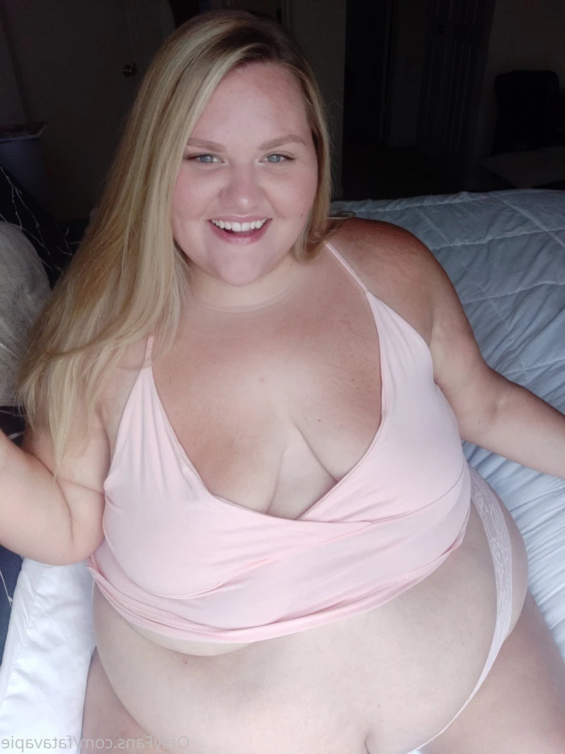 Ava Pie [ fatavapie ] Onlyfans leaked photo 11520113 on Hotleaks.tv