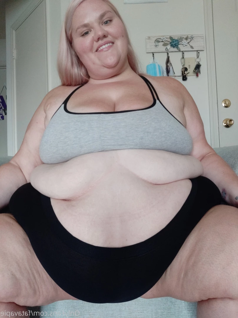 Ava Pie [ fatavapie ] Onlyfans leaked photo 12151605 on Hotleaks.tv