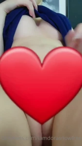 10680979