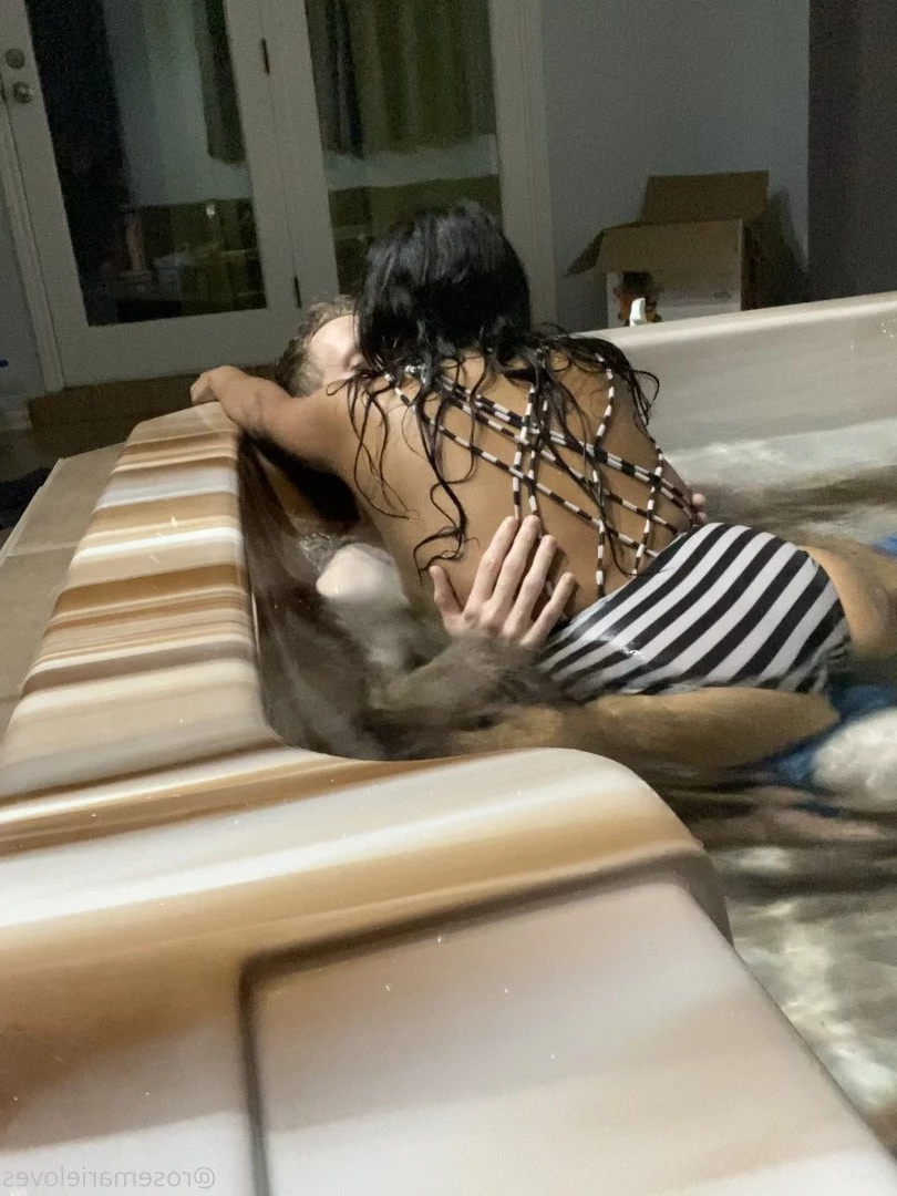 RosemarieLOVES [ irlmommy23 ] Onlyfans leaked photo 3972701 on Hotleaks.tv