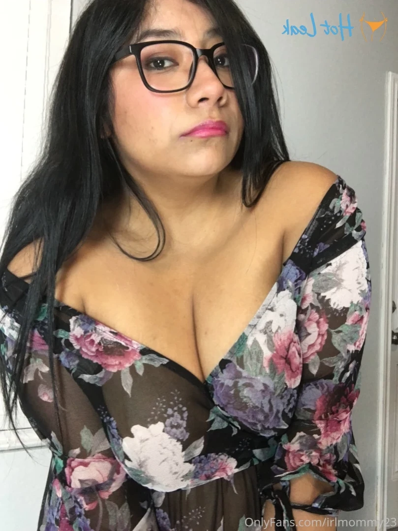 RosemarieLOVES [ irlmommy23 ] Onlyfans leaked photo 14700623 on Hotleaks.tv