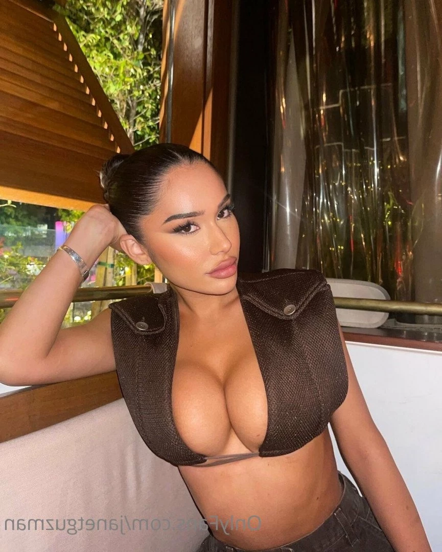 Janet Guzman 🔞 [ janetguzman ] Onlyfans leaked photo 2347560 on Hotleaks.tv