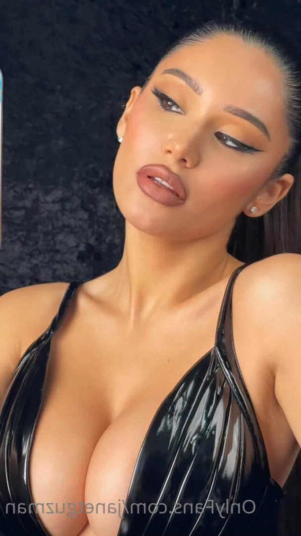 Janet Guzman 🔞 [ janetguzman ] Onlyfans leaked photo 2347609 on Hotleaks.tv