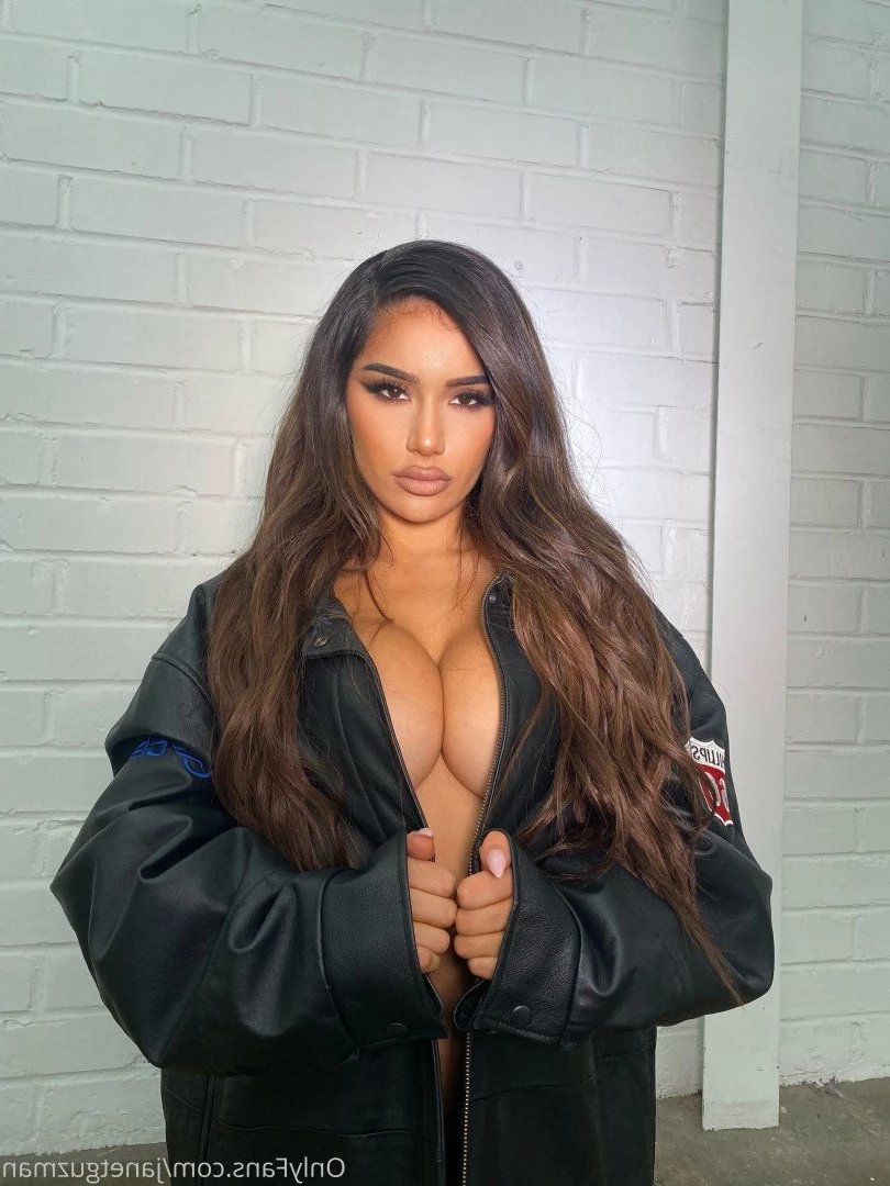 Janet Guzman 🔞 [ janetguzman ] Onlyfans leaked photo 3937956 on Hotleaks.tv