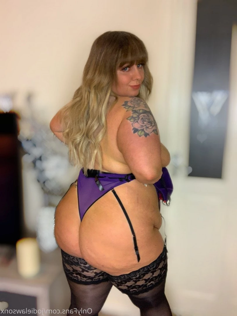 BIG BOOTY JODIE [ jodielawsonx ] Onlyfans leaked photo 2327224 on Hotleaks.tv