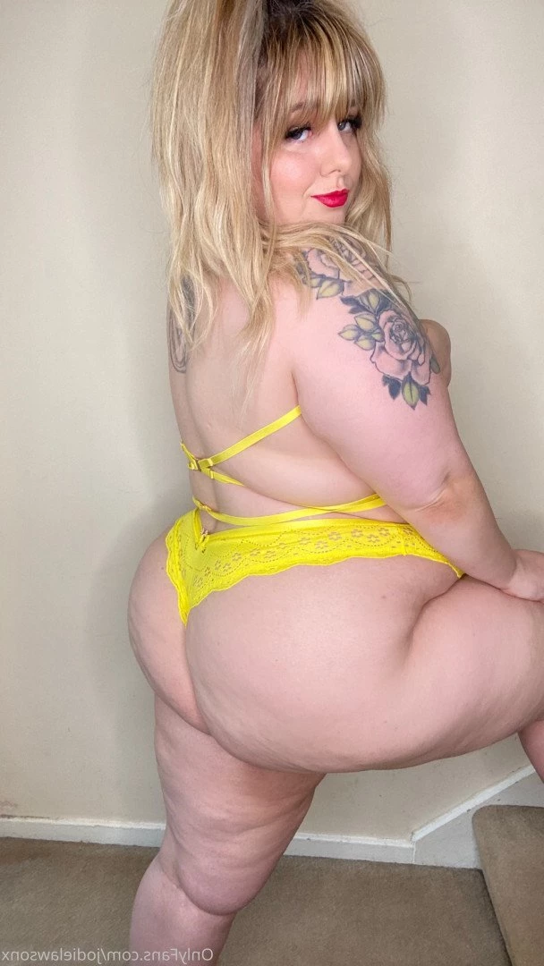 BIG BOOTY JODIE [ jodielawsonx ] Onlyfans leaked photo 2340767 on Hotleaks.tv