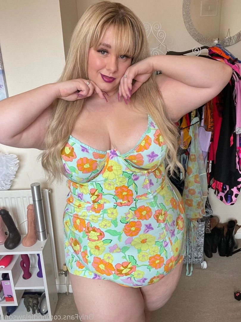 BIG BOOTY JODIE [ jodielawsonx ] Onlyfans leaked photo 2342989 on Hotleaks.tv