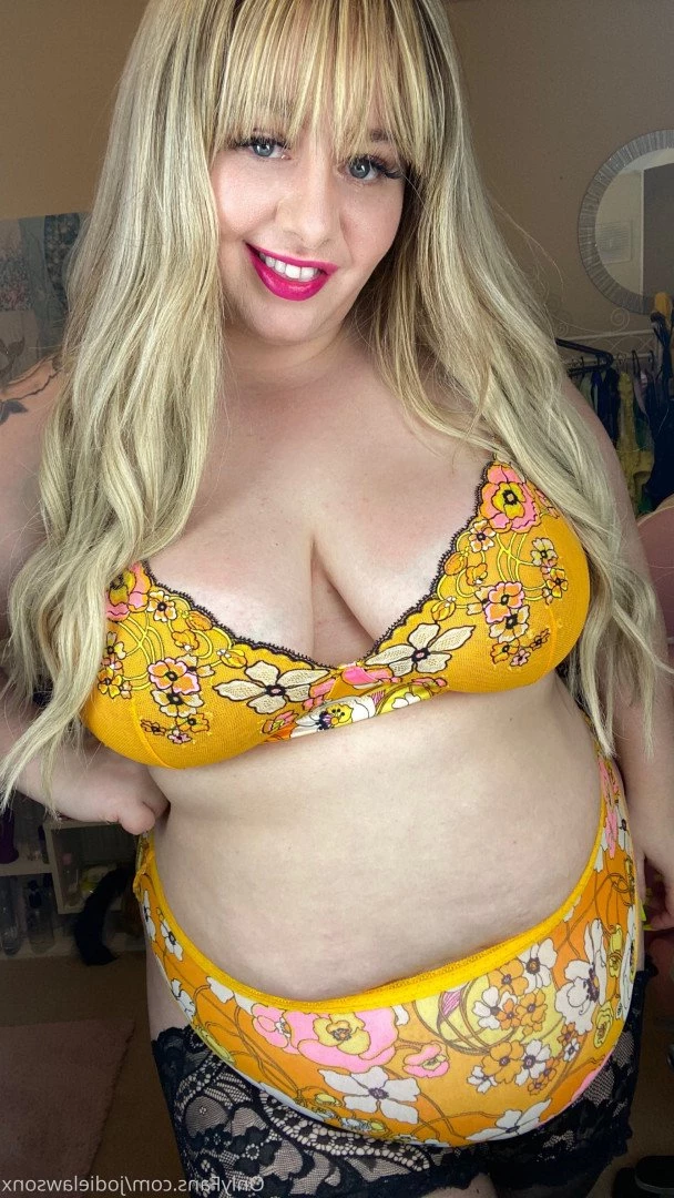BIG BOOTY JODIE [ jodielawsonx ] Onlyfans leaked photo 2344133 on Hotleaks.tv