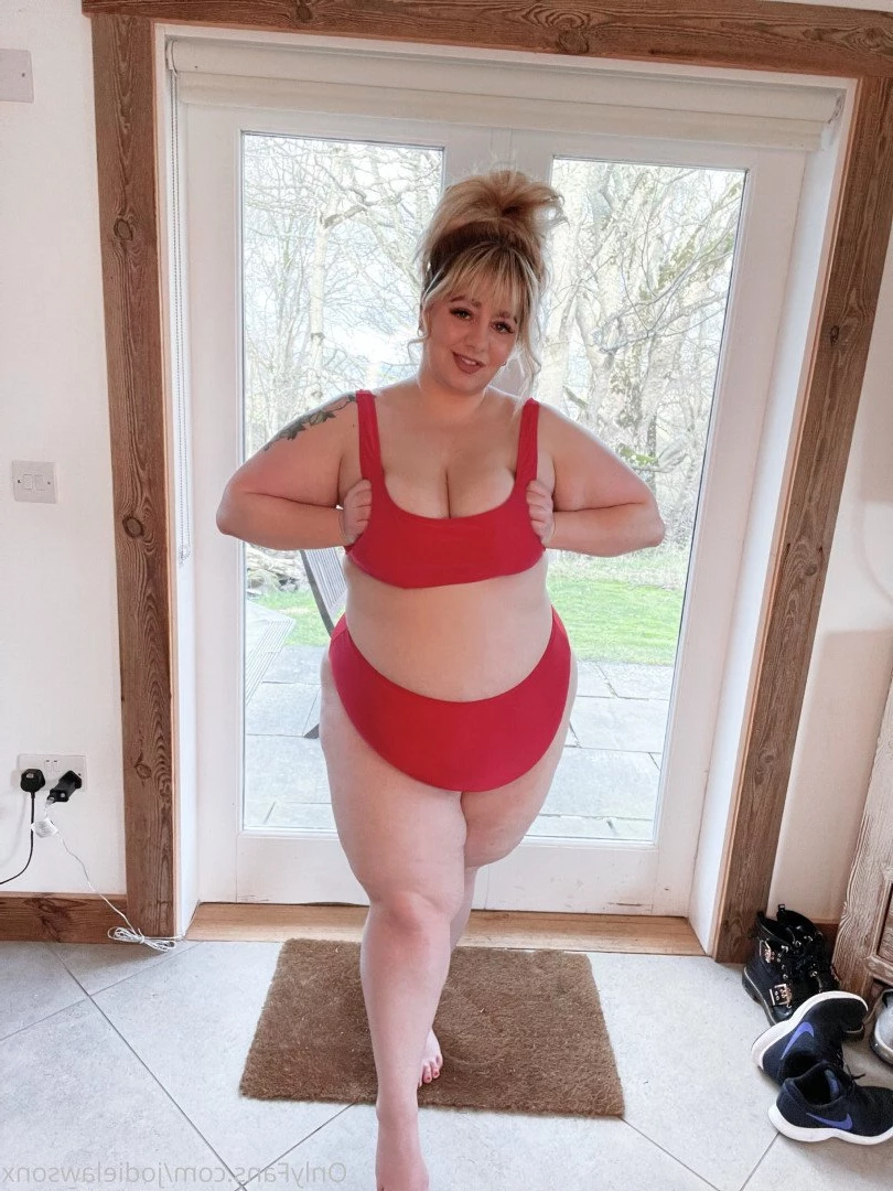 BIG BOOTY JODIE [ jodielawsonx ] Onlyfans leaked photo 2344420 on Hotleaks.tv