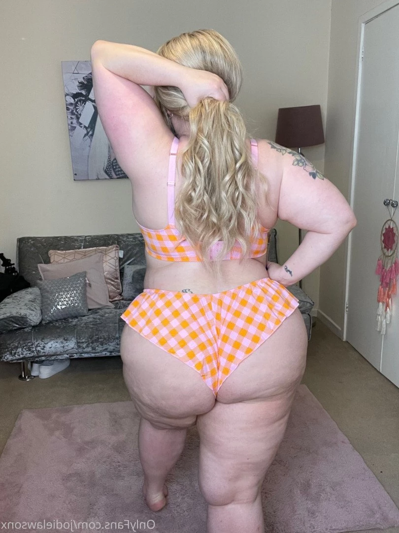 BIG BOOTY JODIE [ jodielawsonx ] Onlyfans leaked photo 2361349 on Hotleaks.tv