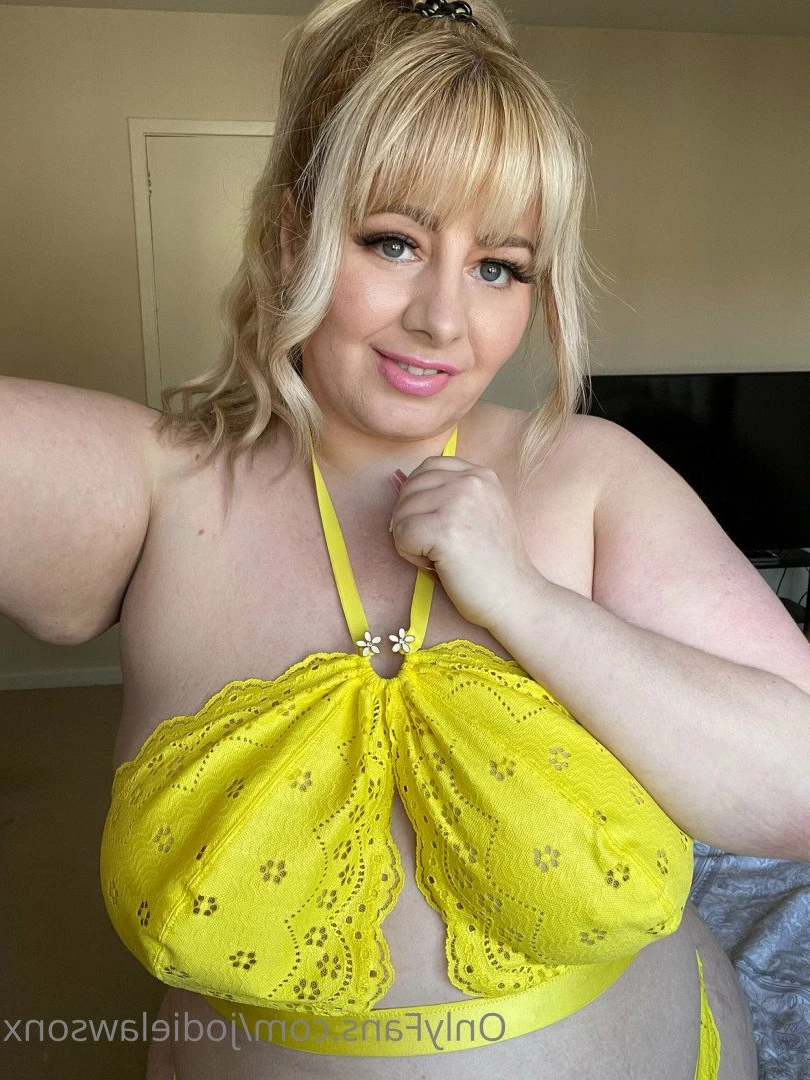 BIG BOOTY JODIE [ jodielawsonx ] Onlyfans leaked photo 2364073 on Hotleaks.tv