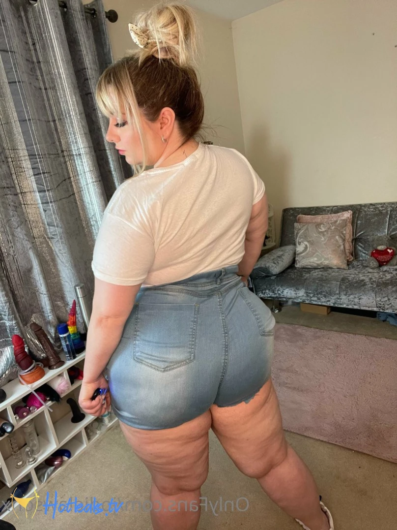 BIG BOOTY JODIE [ jodielawsonx ] Onlyfans leaked photo 2389092 on Hotleaks.tv