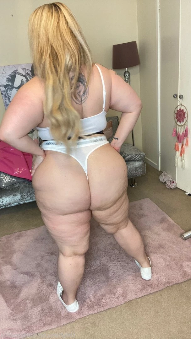 BIG BOOTY JODIE [ jodielawsonx ] Onlyfans leaked photo 2391954 on Hotleaks.tv