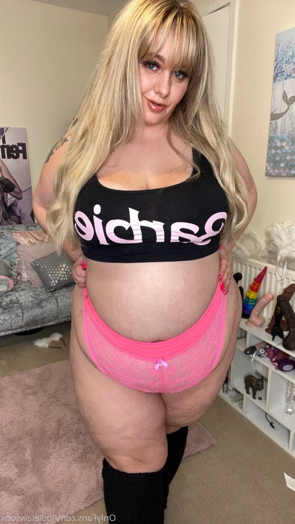 BIG BOOTY JODIE [ jodielawsonx ] Onlyfans leaked photo 2408545 on Hotleaks.tv