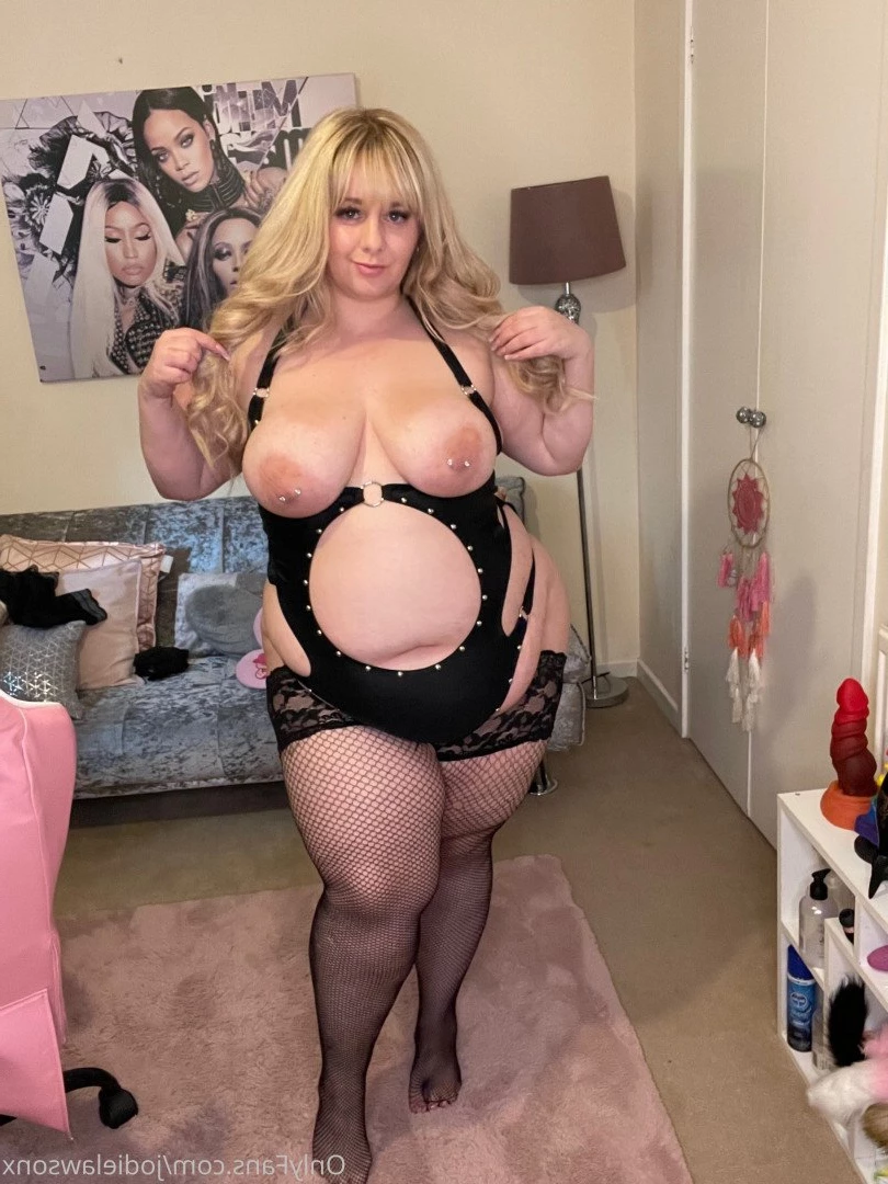 BIG BOOTY JODIE [ jodielawsonx ] Onlyfans leaked photo 2415895 on Hotleaks.tv