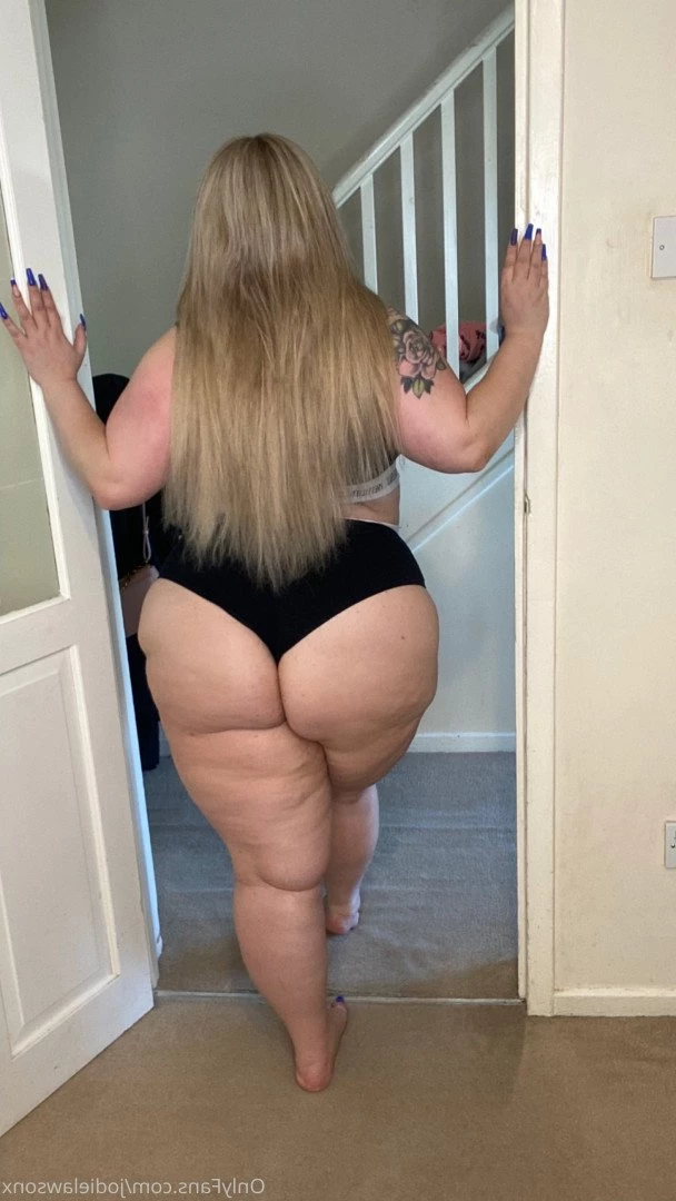 BIG BOOTY JODIE [ jodielawsonx ] Onlyfans leaked photo 2430498 on Hotleaks.tv