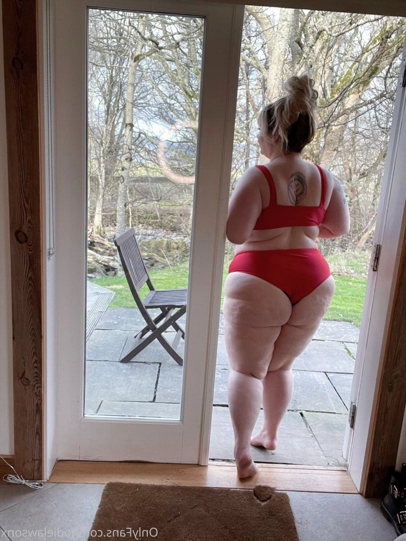 BIG BOOTY JODIE [ jodielawsonx ] Onlyfans leaked photo 2437840 on Hotleaks.tv