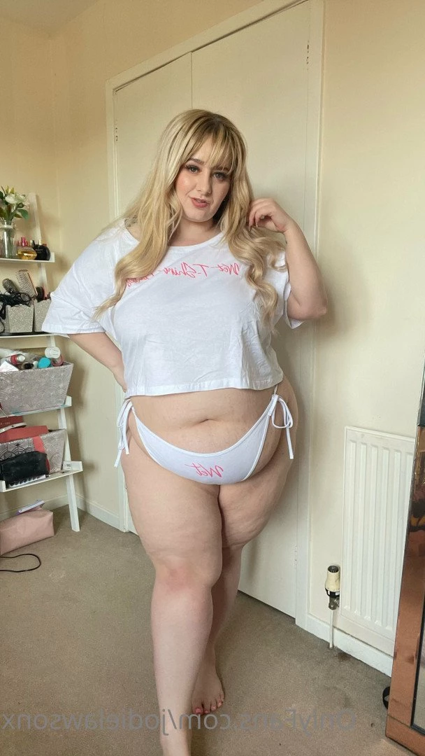 BIG BOOTY JODIE [ jodielawsonx ] Onlyfans leaked photo 2442514 on Hotleaks.tv