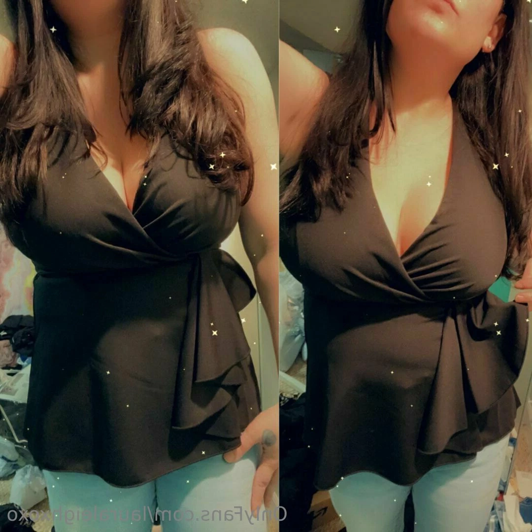 Lauraleigh 🎀 4'10🤗 Big Tits🎀 [ lauraleighxoxo ] Onlyfans leaked photo 9587160 on Hotleaks.tv