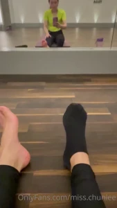 10972912