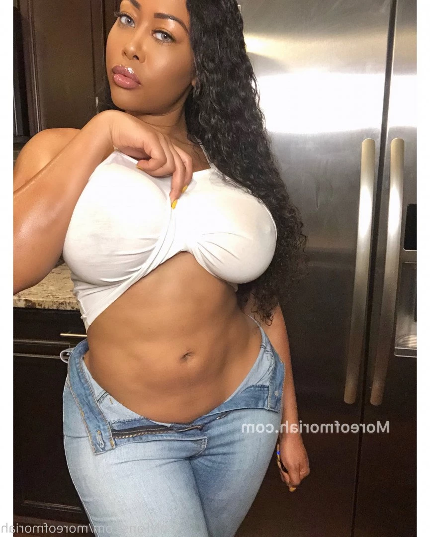 Moriah mills [ moreofmoriah ] Onlyfans leaked photo 2369726 on Hotleaks.tv