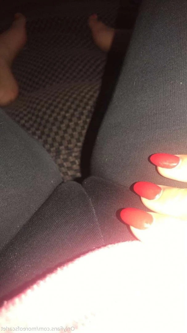 Scarlet💗 I wanna chat 😇 [ moreofscarlet ] Onlyfans leaked photo 2345909 on Hotleaks.tv