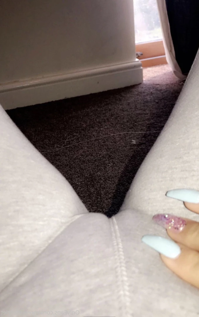 Scarlet💗 I wanna chat 😇 [ moreofscarlet ] Onlyfans leaked photo 6108083 on Hotleaks.tv