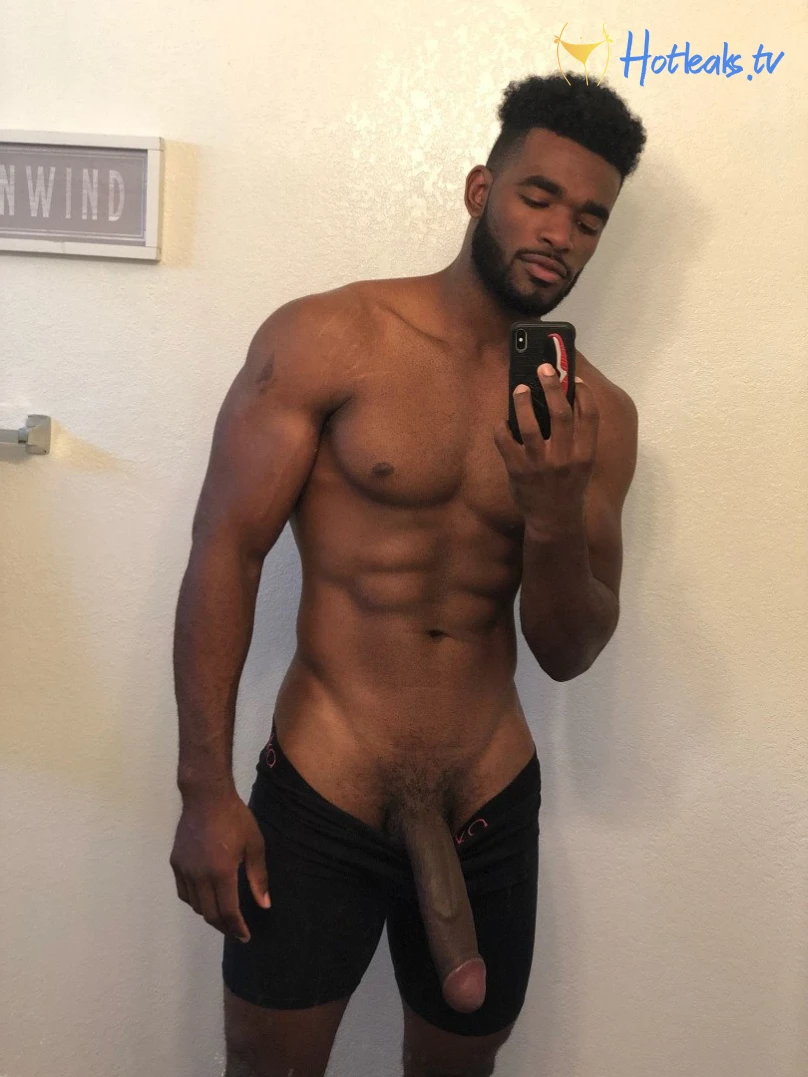 Marshall Price [ officialgreysweatsking ] Onlyfans leaked photo 2304385 on Hotleaks.tv