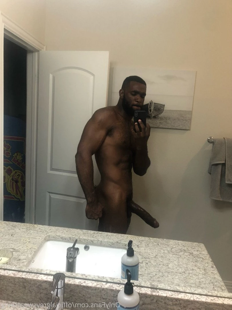 Marshall Price [ officialgreysweatsking ] Onlyfans leaked photo 2304769 on Hotleaks.tv