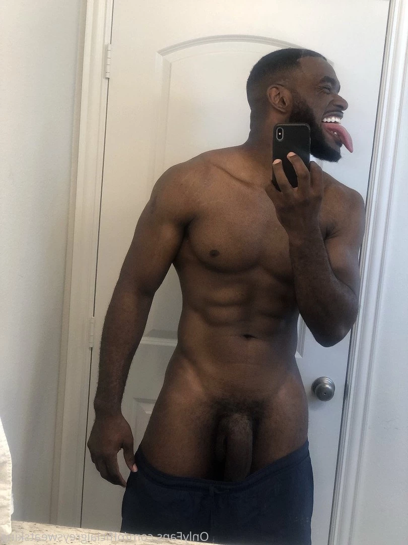 Marshall Price [ officialgreysweatsking ] Onlyfans leaked photo 2305404 on Hotleaks.tv
