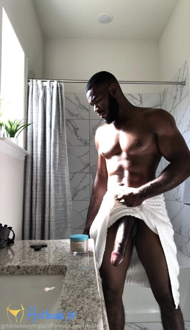 Marshall Price [ officialgreysweatsking ] Onlyfans leaked photo 2307543 on Hotleaks.tv