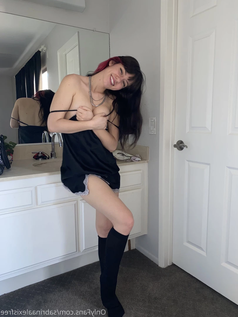  [ sabrinaalexisfree ] Onlyfans leaked photo 6237257 on Hotleaks.tv