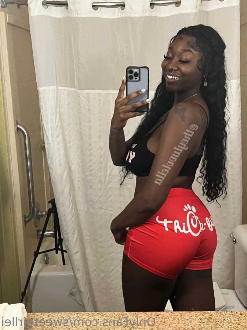 Goddess Lei/ Frequen3y 💕👸🏾 [ sweetgirllei ] Onlyfans leaked photo 12251620 on Hotleaks.tv