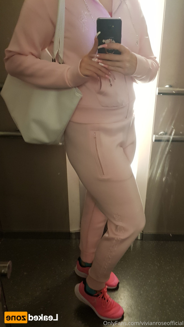 🎀𝐕𝐈𝐕𝐈𝐀𝐍 𝐑𝐎𝐒𝐄 𝐕𝐈𝐏🎀 [ vivianroseofficial ] Onlyfans leaked photo 16611705 on Hotleaks.tv