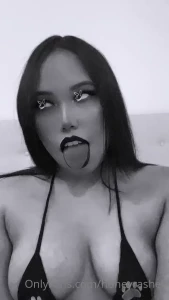 9160767