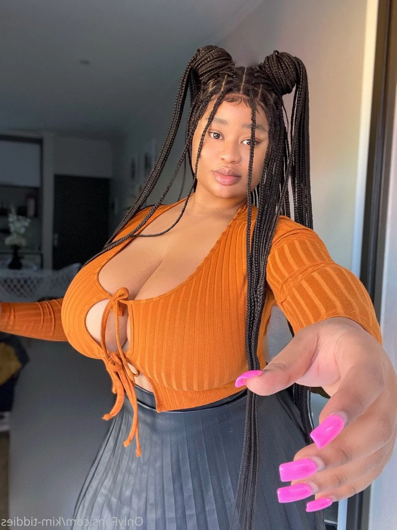 Kim Tiddies [ kim-tiddies ] Onlyfans leaked photo 4022963 on Hotleaks.tv