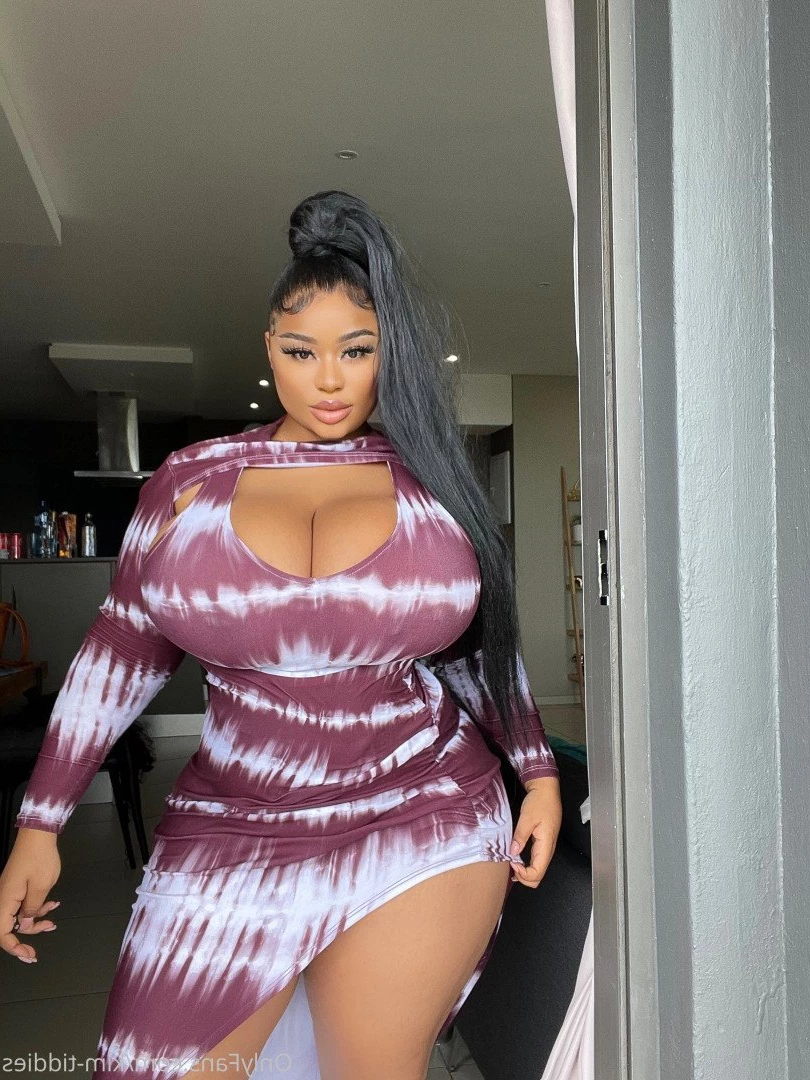 Kim Tiddies [ kim-tiddies ] Onlyfans leaked photo 4024211 on Hotleaks.tv