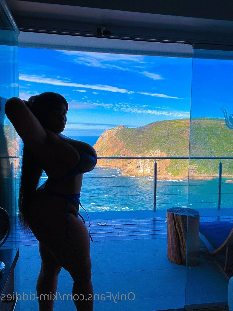 Kim Tiddies [ kim-tiddies ] Onlyfans leaked photo 4028524 on Hotleaks.tv